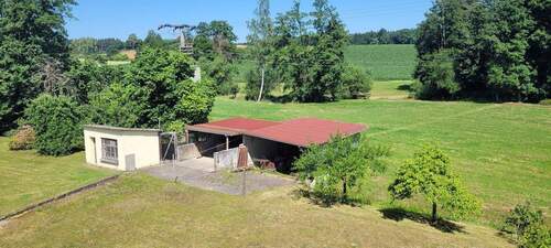 Pferdeunterstand/Koppeln - 