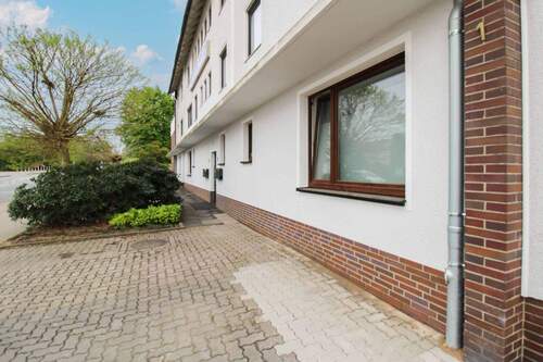 Rechte Gebäudehälfte - 