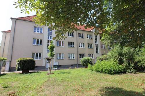 Hausansicht - WIR RENOVIEREN FÜR SIE - 461,00&nbsp;EUR Kaltmiete, ca.&nbsp; 59,00&nbsp;m&sup2;&nbsp;Wohnfl&auml;che