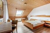 DG: Zimmer 4 - 