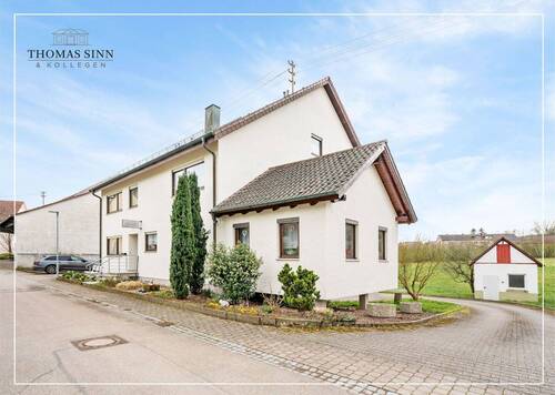 Startbild - Vielseitiges Haus mit Entwicklungspotential