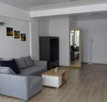 Moderne 2-Zimmer-Wohnung mit Balkon in Deutz, Köln