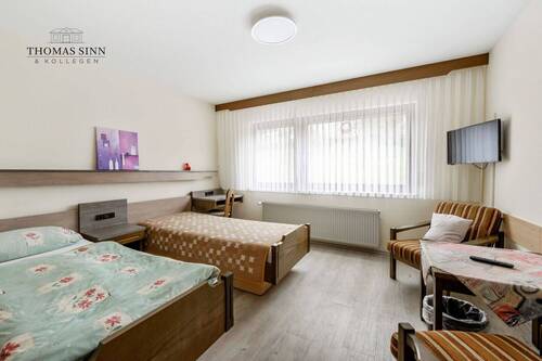 EG: Zimmer 1 - Hotel, Pension, Gasthof in Brackenheim / Haberschlacht zum Kaufen