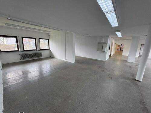 Laden/Praxis/Gewerbefläche - 