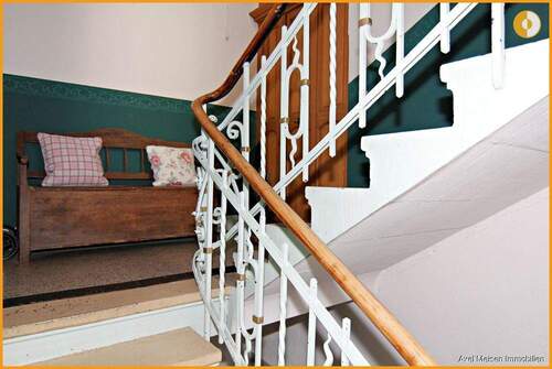 Treppenhaus - 4 Zimmer Etagenwohnung zum Kaufen in Heidelberg