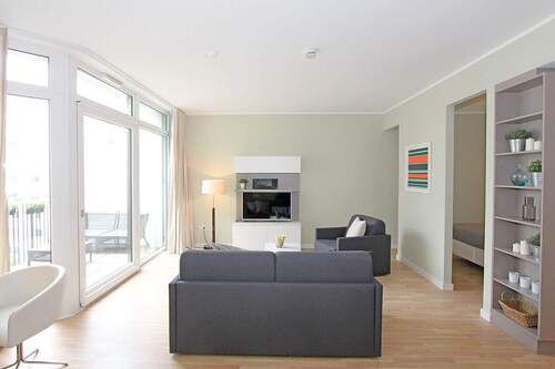 Sideinfo: kein TV mehr vorhanden - 1 Zimmer Etagenwohnung in München