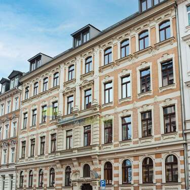 Objektansicht - Direkt am Friedenspark: Hochwertig kernsanierte 4-Zimmer-Altbau-Wohnung