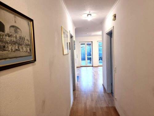 Diele - Terrassenwohnung mit 114,00 m&sup2; in Baesweiler zur Miete