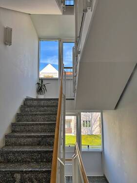 Helles Treppenhaus - 