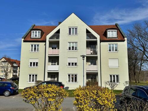 Haus Rückseite - 3 Zimmer Etagenwohnung in Bischofswerda