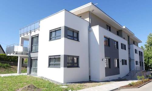 Tolle Architektur - W172 Klein aber Mein in Bestlage von Bad Dürrheim