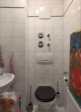 WC - 
