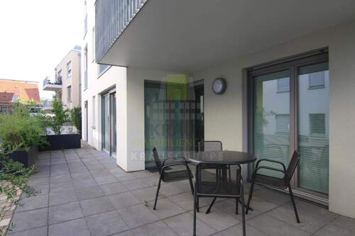 Innenhof_Terrasse - Etagenwohnung mit 73,10 m&sup2; in Heidelberg zur Miete