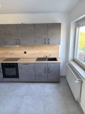 Küche Bild 2 - 2 Zimmer Etagenwohnung zur Miete in Ebernhahn