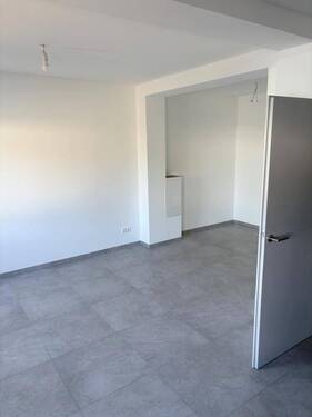 Wohn Esszimmer Bild 2 - Etagenwohnung mit 73,40 m&sup2; in Ebernhahn zur Miete