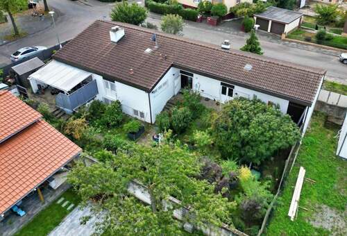Nordostansciht - Bungalow mit 160,00 m² in Ludwigshafen zum Kaufen