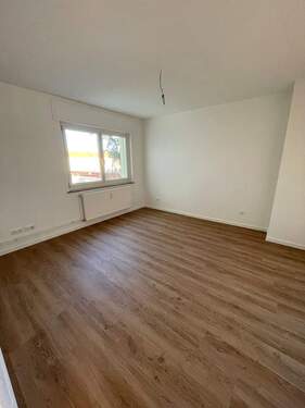 Schlafzimmer 1.jpg - 