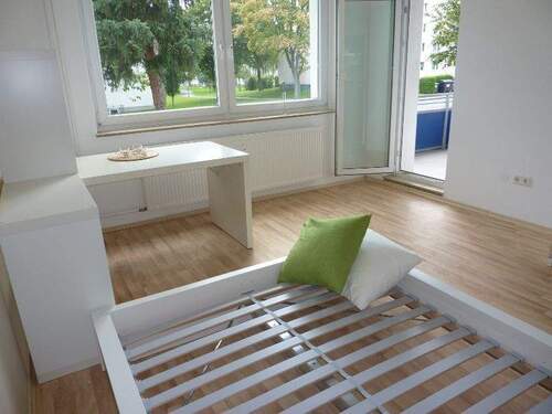 Zimmer - 1 Zimmer Etagenwohnung in Bielefeld