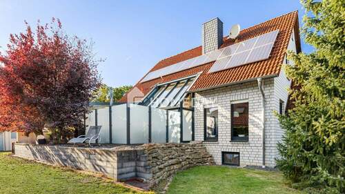 Außenansicht 2 - Traumhaftes Einfamilienhaus mit Einliegerwohnung und großem Garten - Erbpacht vorhanden