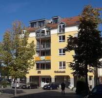 2 Raumwohnung mit FAHRSTUHL +++ CITYLAGE +++ - Limbach-Oberfrohna