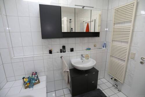 Wohnung Dusch- und Wannenbad Wohnung - 