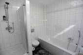 Wohnung Dusch- und Wannebad Wohnung - 