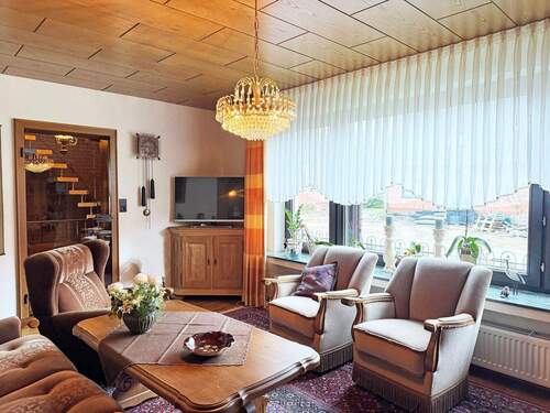 Wohnbereich - 5 Zimmer Einfamilienhaus zum Kaufen in Nordhorn