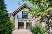 Terrasse und Balkon Vorderhaus - 