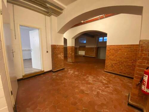 a3c40b44-e4e4-4a8c-98be-a0d6baa4555f.JPG - 