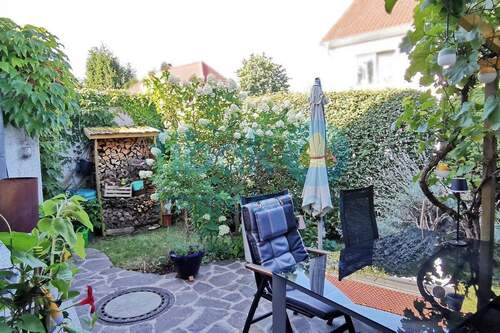 Garten - 5 Zimmer Reihenendhaus in Böhlen