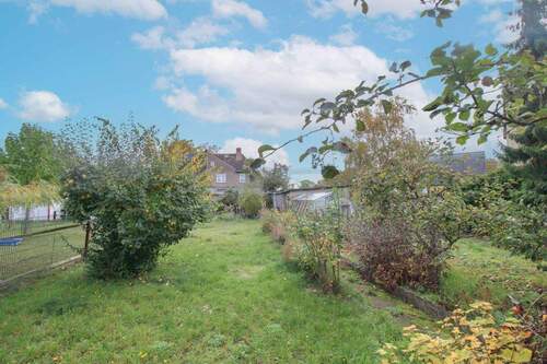 Garten(1) - 4 Zimmer Doppelhaushälfte in Staßfurt