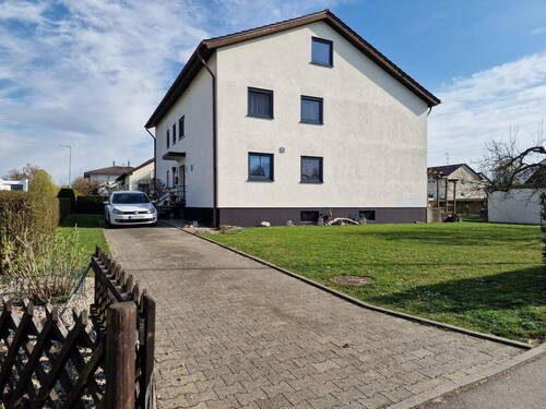 Außenbereich: Zufahrt/Eingang - 