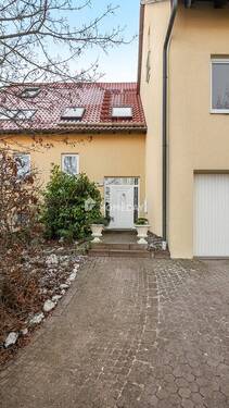 Außenansicht 1 - 2 Zimmer Etagenwohnung zum Kaufen in Erfurt