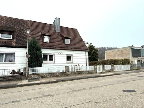 Bild 3 - 5 Zimmer Doppelhaushälfte in Ansbach