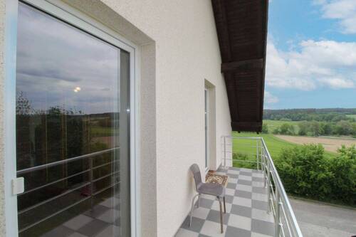 Balkon - 5 Zimmer Doppelhaushälfte in Gerzen