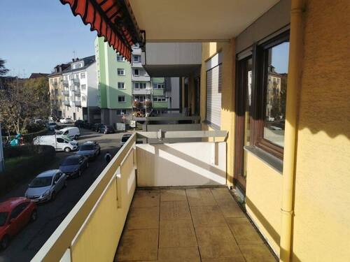 Balkon - 4 Zimmer Etagenwohnung in Pforzheim