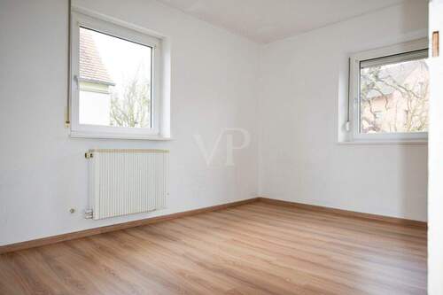 Zimmer OG - Mehrfamilienhaus, Wohnhaus mit 130,00 m&sup2; in Ansbach zum Kaufen