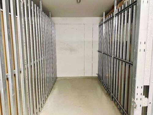 großes Kellerabteil - 