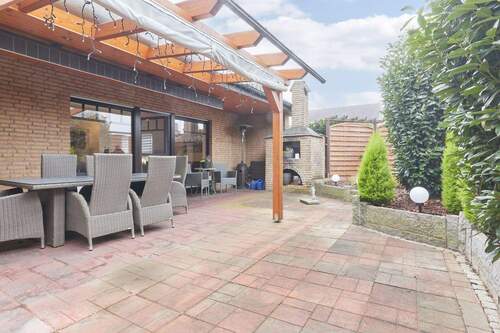 Terrasse - Mehrfamilienhaus, Wohnhaus mit 229,00 m&sup2; in Delmenhorst zum Kaufen