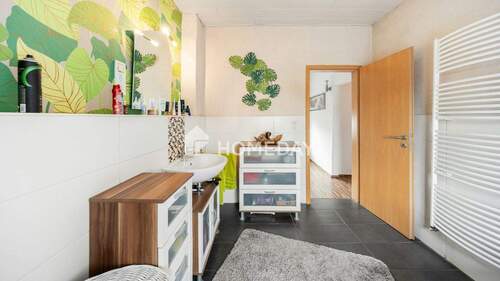 1. OG Badezimmer 2 - 