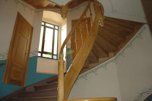 Treppenaufgang - 3 Zimmer Etagenwohnung in Leipzig