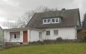 Bild 1 - Zweifamilienhaus mit Garage in Herford !