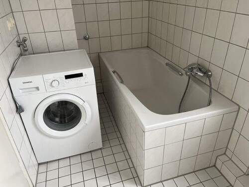 ...mit Badewanne - 