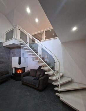 WE2 Zugang zum DG/Galerie - 