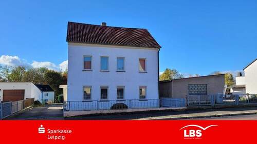 Hausansicht - Einfamilienhaus mit Potenzial - 110.000,00&nbsp;EUR Kaufpreis, ca.&nbsp; 99,00&nbsp;m&sup2;&nbsp;Wohnfl&auml;che