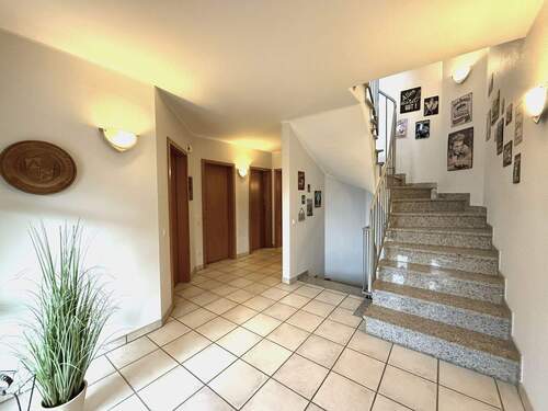 Diele/Eingangsbereich - Einfamilienhaus mit 170,00 m&sup2; in Borken zum Kaufen