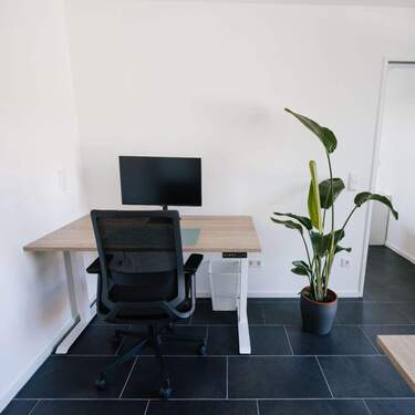 Arbeitsplatz 2 in verfügbarem Büroraum - Büro zur Miete in Münster