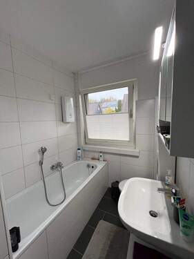 Bad_1.OG_Rechts_WE_4 (3) - 