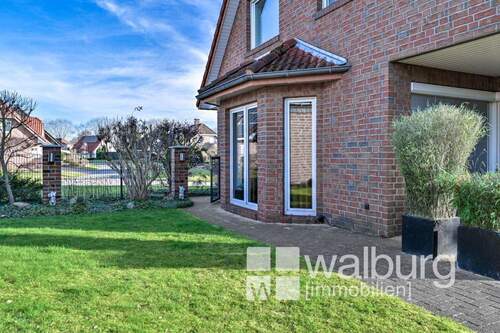 9 Blick auf den Erker - 