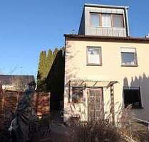 *NEU* GEPFLEGTES EINFAMILIENHAUS IN HARGESHEIM MIT 5 ZIMMERN IN SEHR RUHIGER GUTER SONNENLAGE!